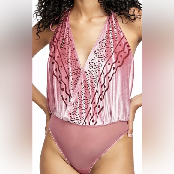 Free people pink velvet bodysuit size small intimately - Picture 3 of 11